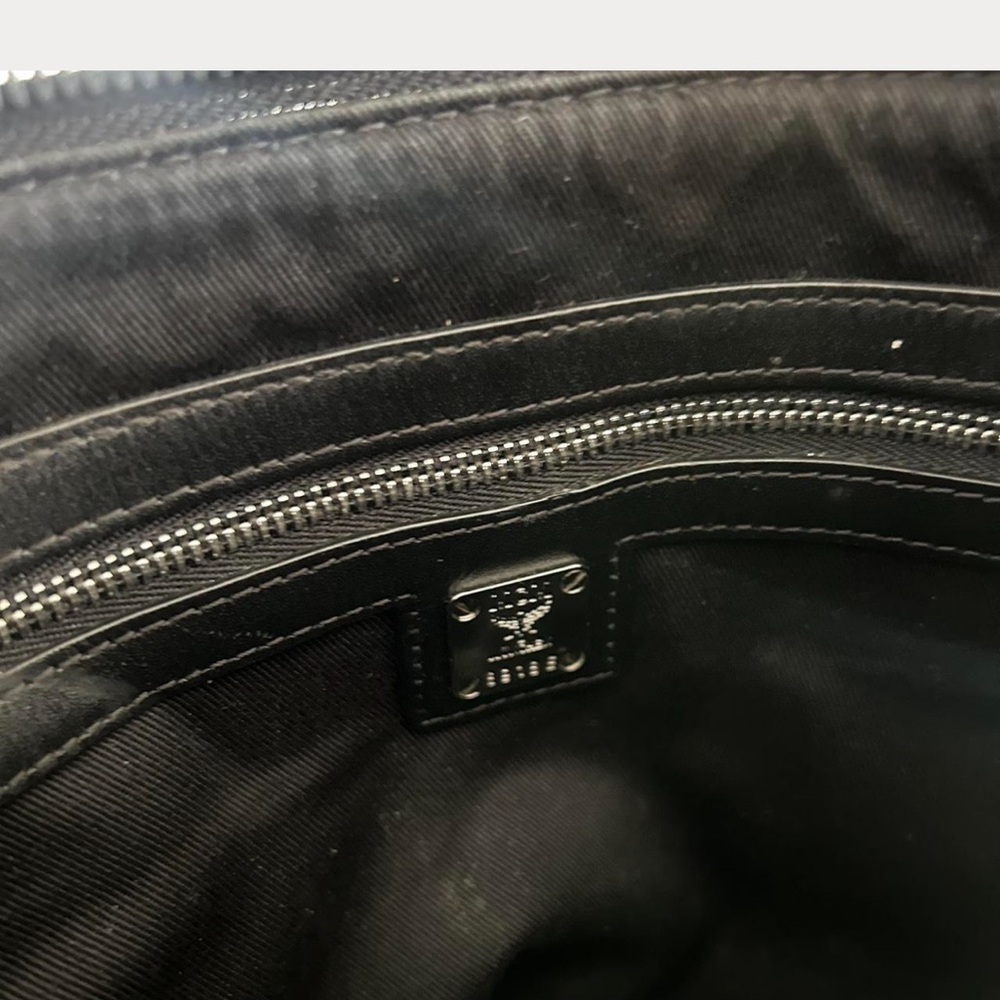 MCM - Picture 4 of 7